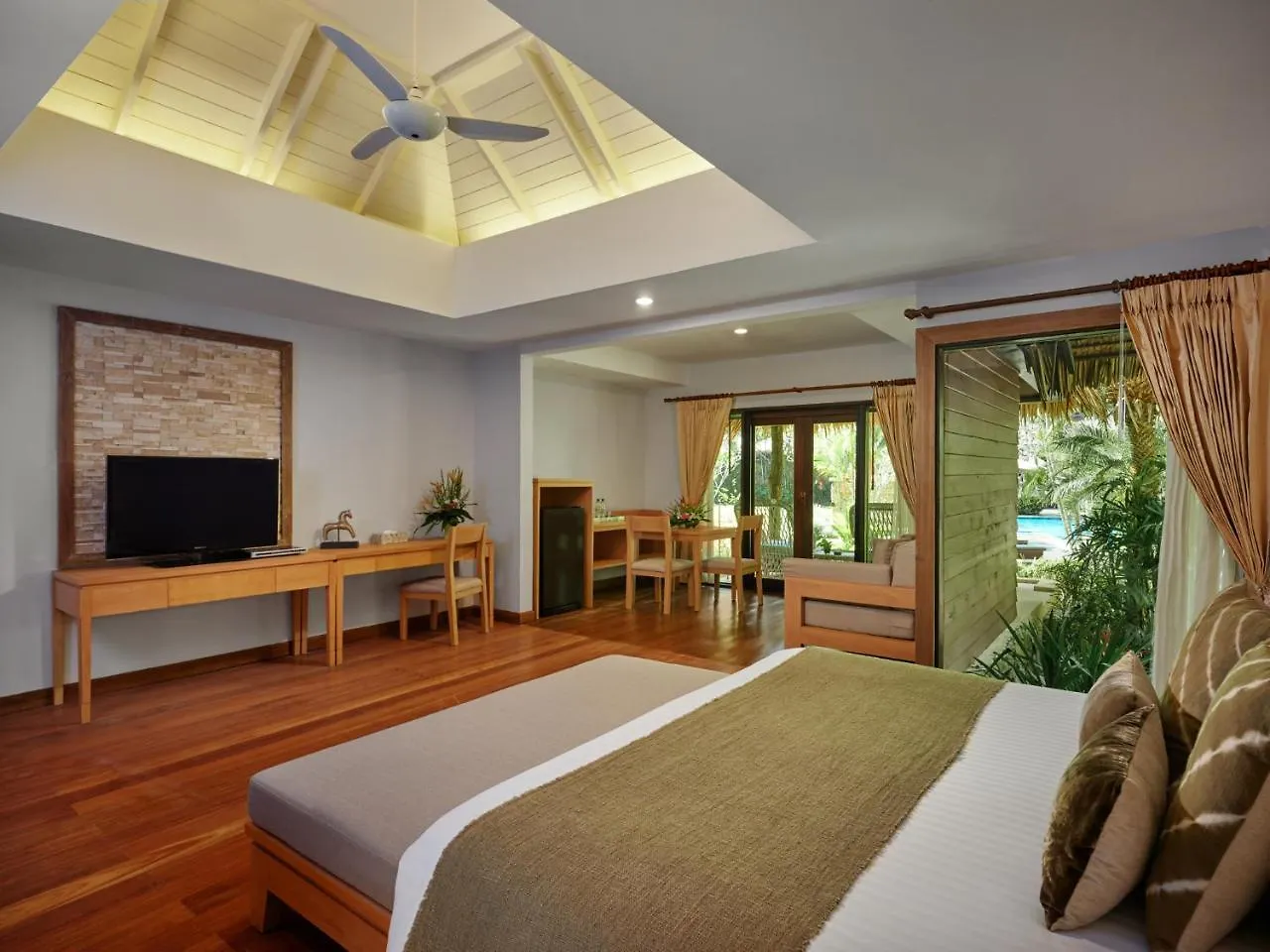 Khaolak Paradise Resort Khao Lak